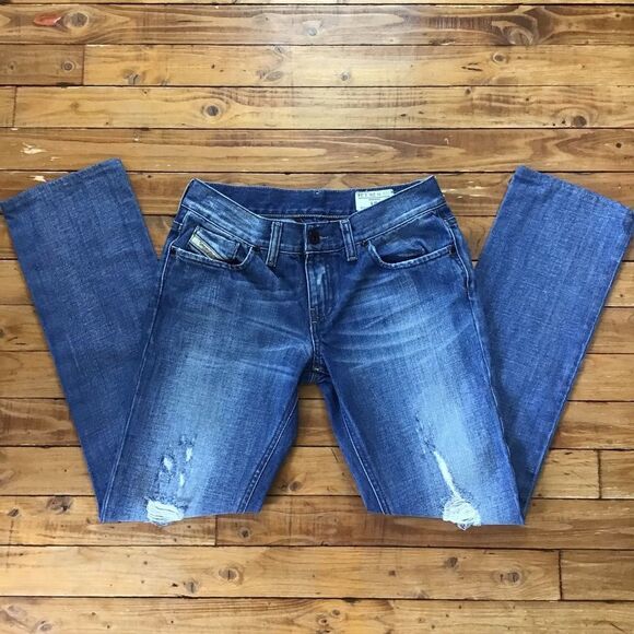 DIESEL Liv sequin distressed jeans low rise straight leg 28 ripped denim blue - Picture 15 of 15